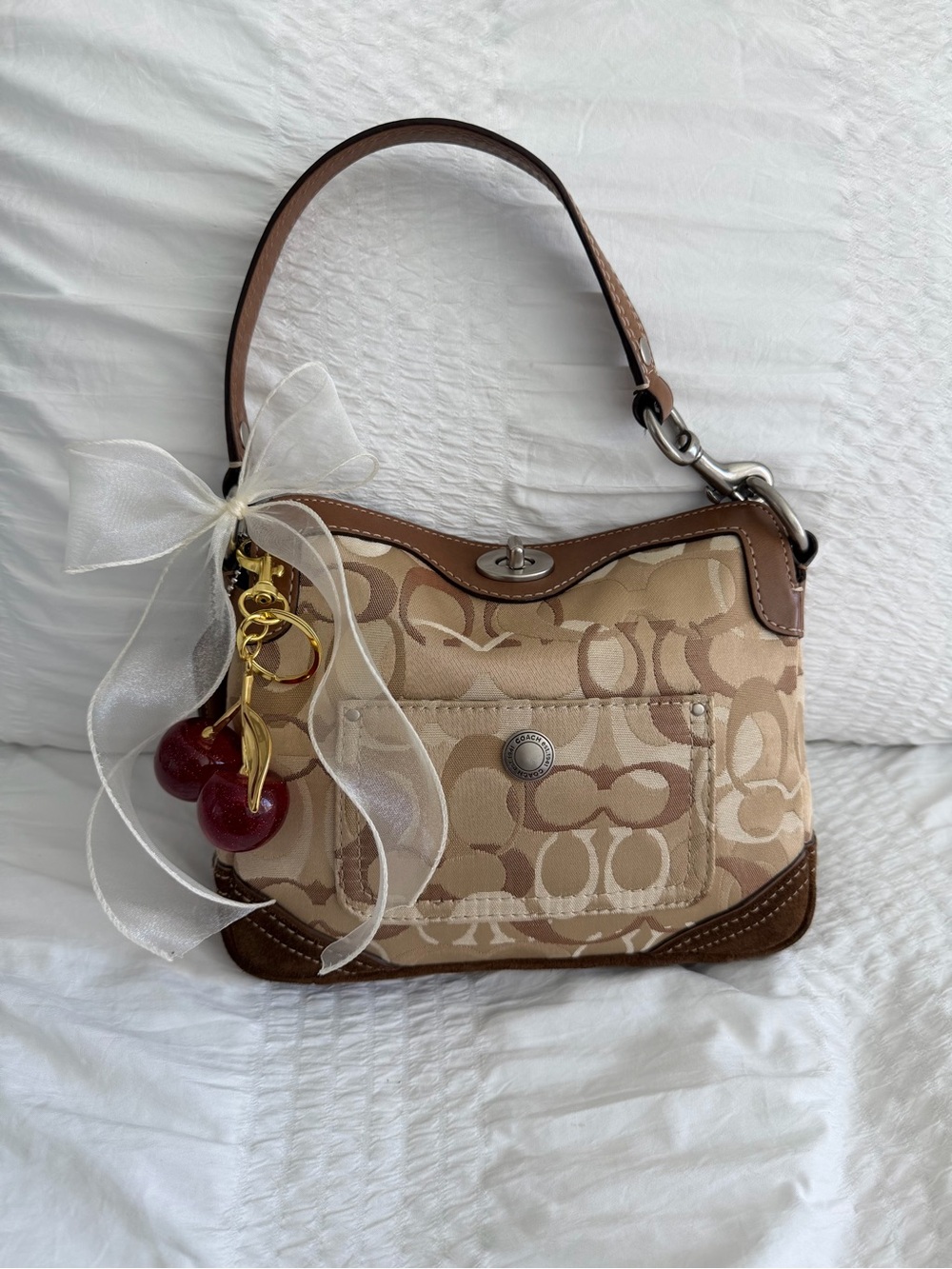 vintage  Coach Optic Canvas Chelsea  Turnlock Shoulder Bag (small)